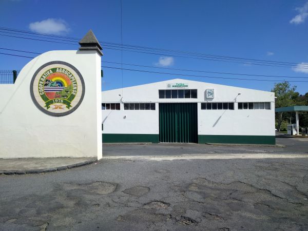 Agrocapelense-Cooperativa Agricola de Compra e Venda dos Agricultores da Freguesia de Capelas C.R.L.